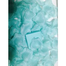 Silk Rose Petals Vase Filler Wedding Decor Table Confetti - Tiffany Blue 300 pcs